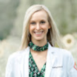 Meet your Posher, Lauren alaine